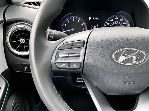 Used 2023 Hyundai Kona SEL w/ Convenience Package AWD/4WD image 46