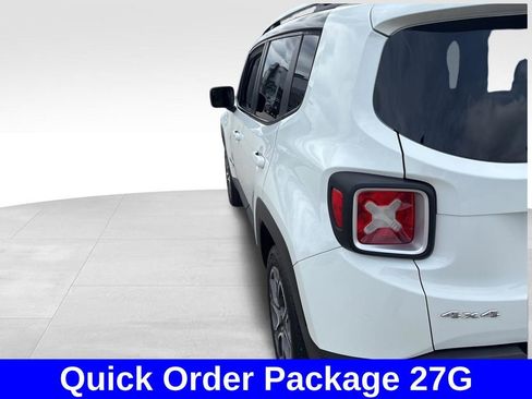 Used 2015 Jeep Renegade Limited image 4