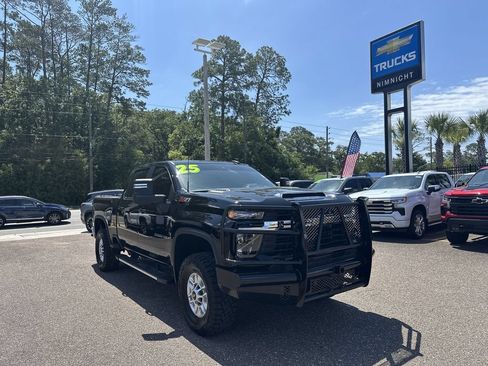 Used 2025 Chevrolet Silverado 2500 LT w/ Convenience Package AWD/4WD image 10