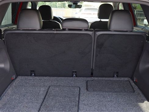 New 2024 Volkswagen Atlas Cross Sport SEL R-Line image 31