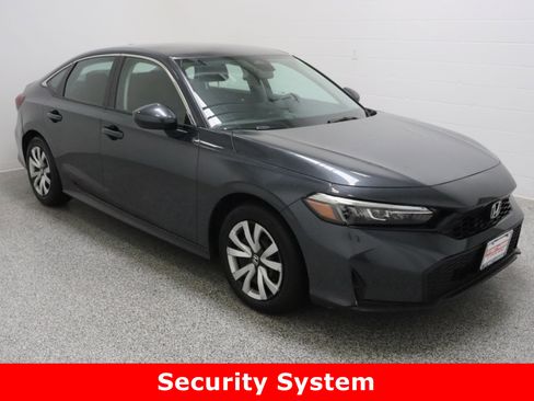 Used 2025 Honda Civic LX image 4