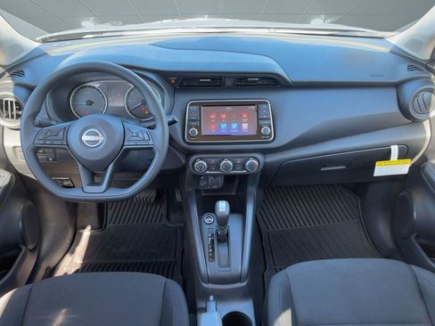 New 2025 Nissan Kicks S image 24