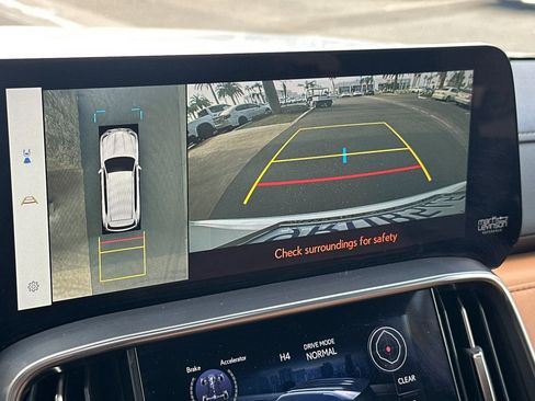 Certified 2024 Lexus LX 600 4WD w/ Luxury Package image 24