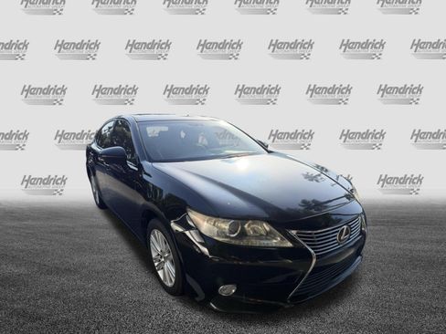 Used 2013 Lexus ES 350 w/ Premium Pkg FWD image 2