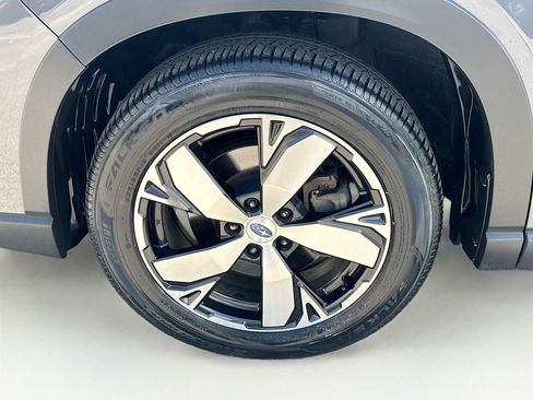 Used 2021 Subaru Forester Touring w/ Popular Package #2 AWD/4WD image 41