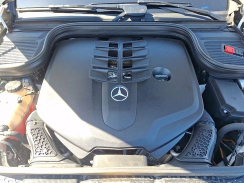 Used 2023 Mercedes-Benz GLS 580 4MATIC image 31