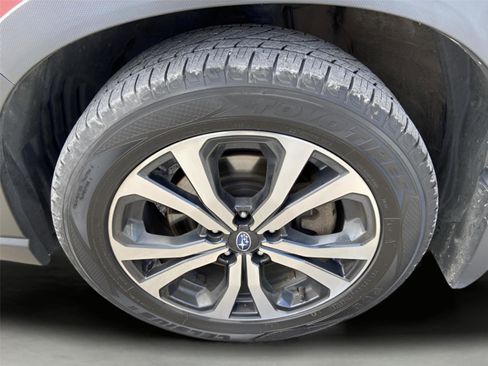 Used 2023 Subaru Forester Limited image 15