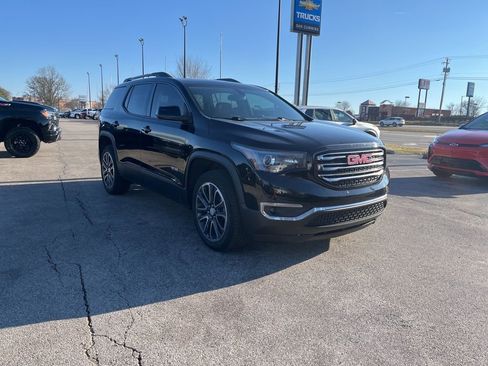 Used 2019 GMC Acadia SLT image 2
