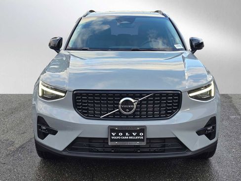 New 2026 Volvo XC40 B5 Plus w/ Protection Package Premier image 8