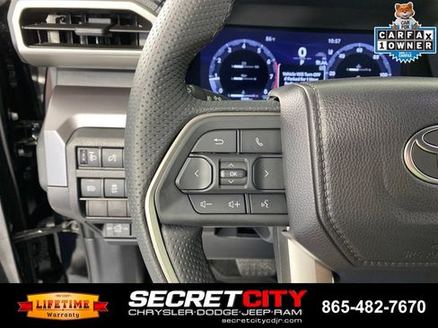 Used 2026 Toyota Tacoma TRD Off-Road AWD/4WD image 14
