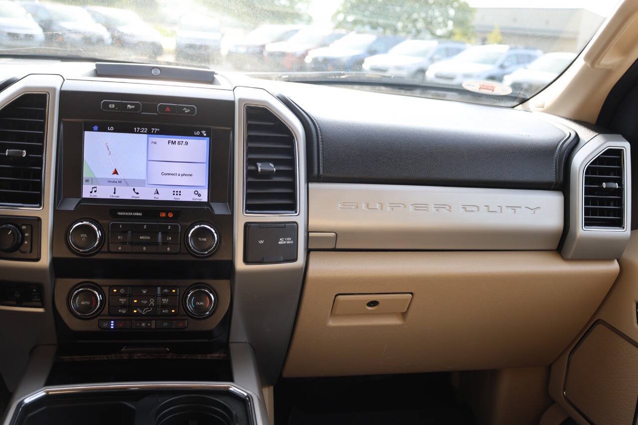 Used 2019 Ford F250 Lariat w/ Chrome Package AWD/4WD image 24