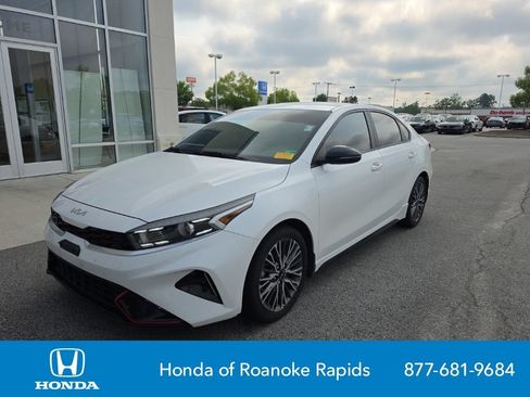 Used 2023 Kia Forte GT-Line FWD image 1