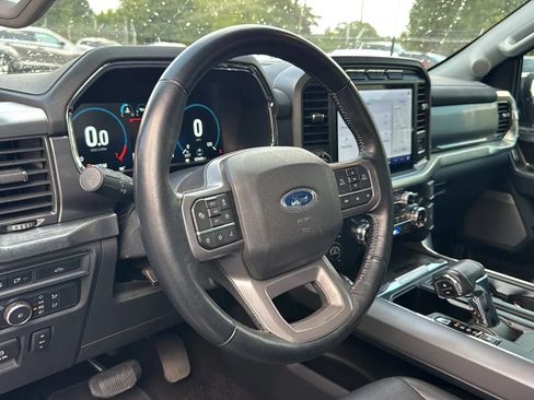 Used 2021 Ford F150 Lariat AWD/4WD image 12