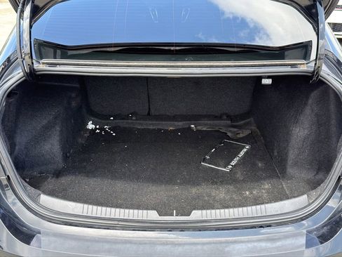 Used 2021 Chevrolet Malibu LT FWD image 9