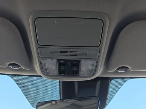 Used 2018 Honda Odyssey EX-L image 28