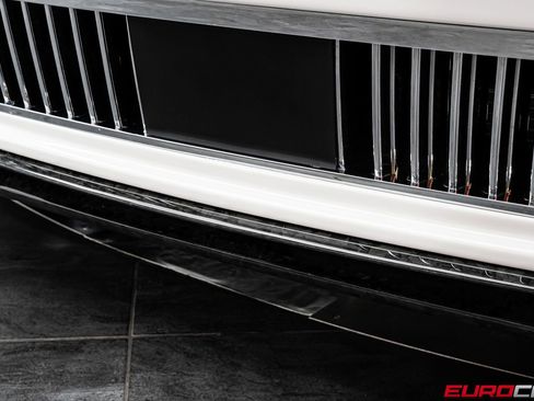 Used 2023 Rolls-Royce Cullinan AWD/4WD image 13