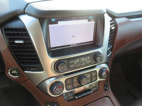 Used 2016 Chevrolet Tahoe LTZ AWD/4WD image 34
