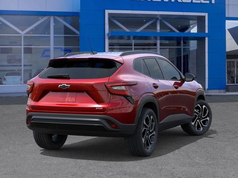 New 2026 Chevrolet Trax RS image 4