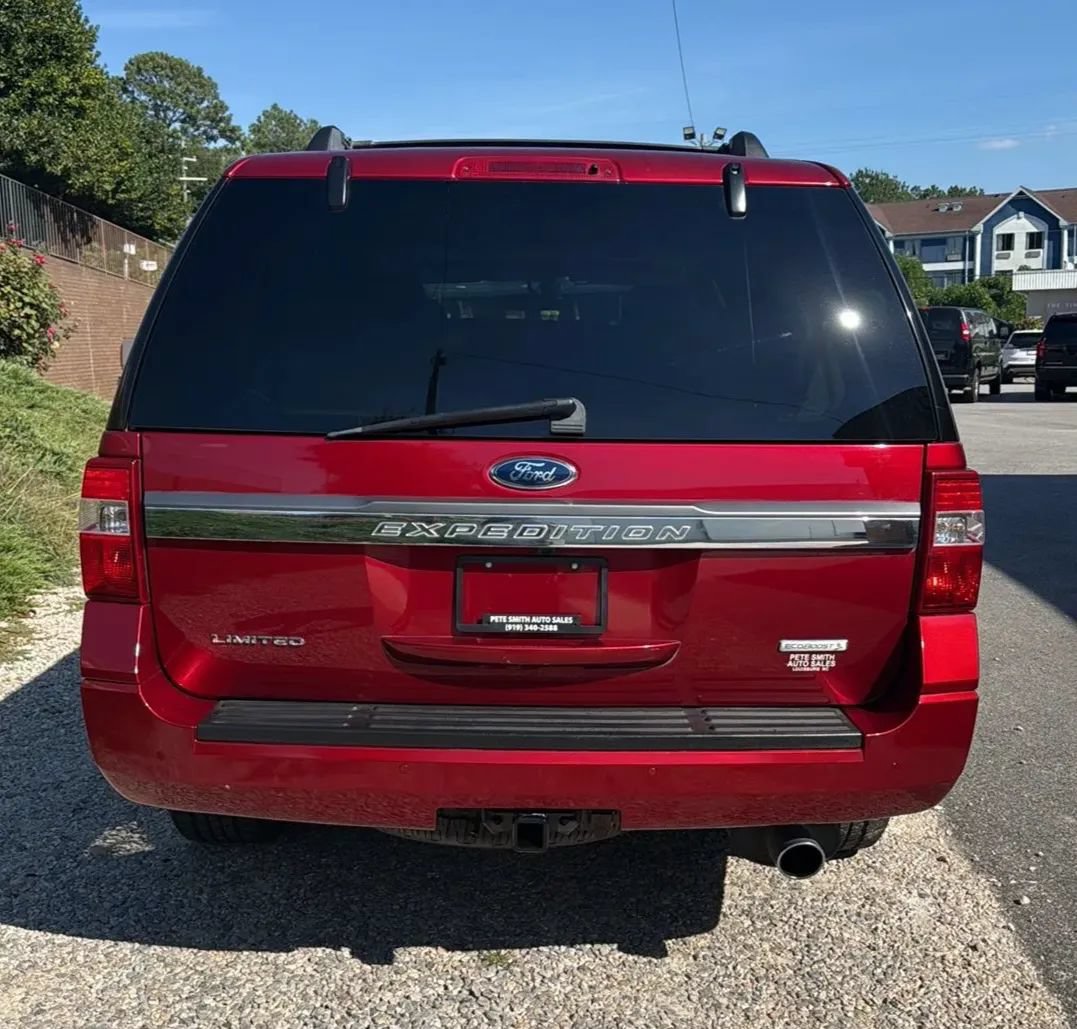 Used 2015 Ford Expedition Limited w/ Equipment Group 301A RWD image 8