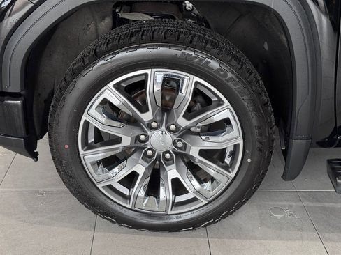 Used 2023 GMC Sierra 1500 Denali w/ Denali Reserve Package image 4