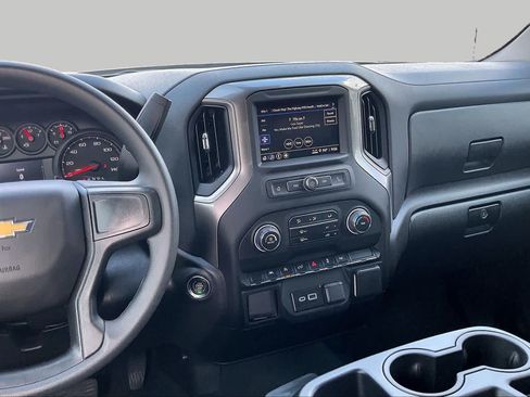 Used 2026 Chevrolet Silverado 1500 Custom RWD image 7