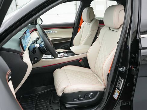 Used 2026 Genesis GV70 3.5T Sport Prestige image 16