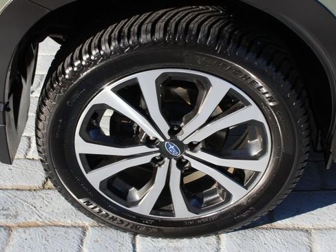 Used 2019 Subaru Forester Limited image 56