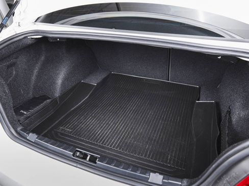 Used 2011 BMW 1 Series M image 86