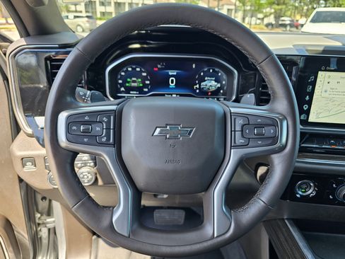 Used 2023 Chevrolet Silverado 1500 RST w/ Z71 Off-Road Package AWD/4WD image 21