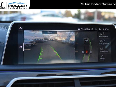 Used 2020 BMW 750i xDrive w/ Executive Package image 34