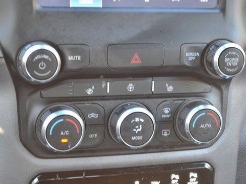 Used 2022 RAM 1500 Big Horn image 30