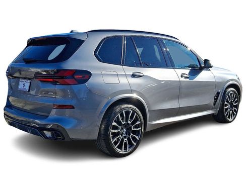 Certified 2025 BMW X5 xDrive40i w/ M Sport Package image 6