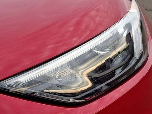 Used 2024 Ford Edge ST-Line w/ Cargo Accessory Package image 9