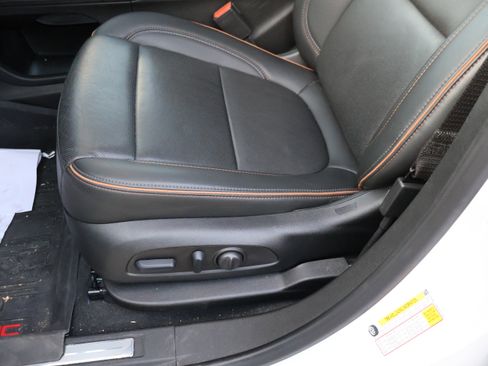 Used 2023 GMC Acadia AT4 w/ Technology Package image 47