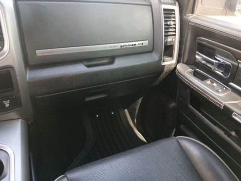 Used 2018 RAM 2500 Limited AWD/4WD image 41