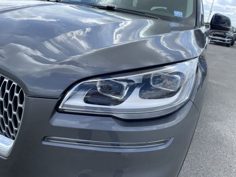 Used 2024 Lincoln Aviator Reserve w/ Equipment Group 201A image 10