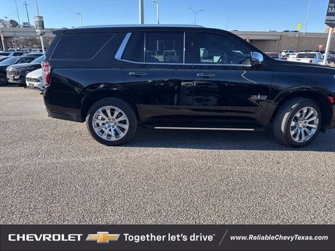 Certified 2024 Chevrolet Tahoe Premier w/ Premium Package image 8