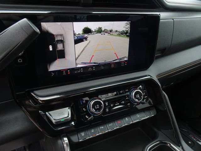 Used 2024 GMC Sierra 2500 AT4 w/ AT4 Premium Plus Package AWD/4WD image 22