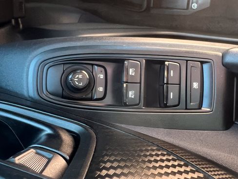 Used 2019 Subaru Impreza 2.0i Premium AWD/4WD image 17