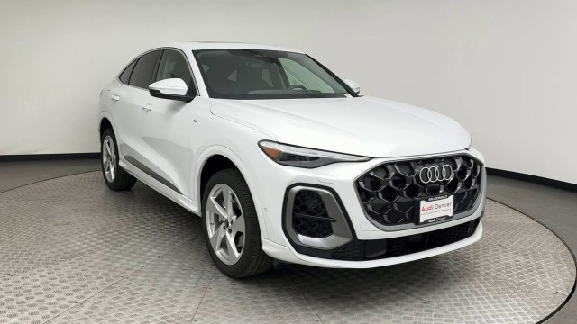 Used 2025 Audi Q5 Premium Plus AWD/4WD image 8