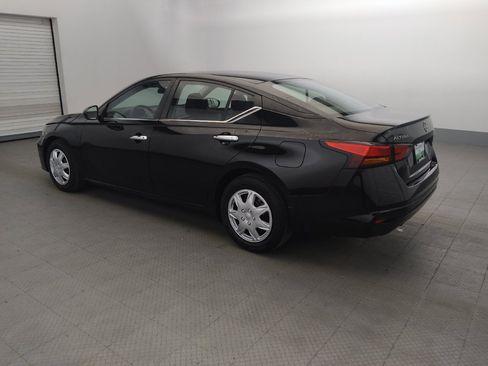 Used 2023 Nissan Altima 2.5 S FWD image 3