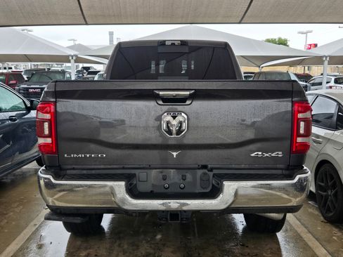 Used 2021 RAM 2500 Limited image 6
