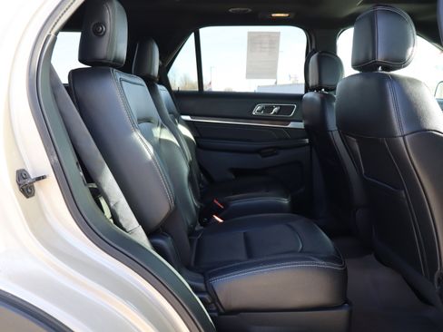 Used 2017 Ford Explorer Limited w/ Equipment Group 301A image 14