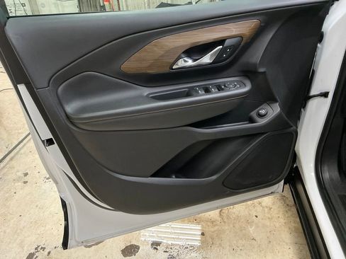 Used 2018 GMC Terrain SLE w/ Driver Convenience Package image 14