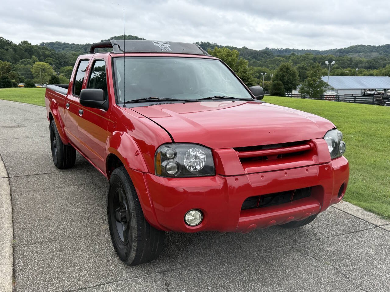 Used 2002 Nissan Frontier SVE AWD/4WD image 7