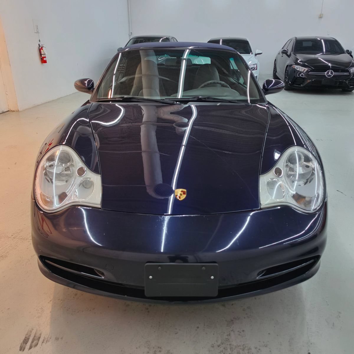 Used 2004 Porsche 911 Carrera 4 AWD/4WD image 15