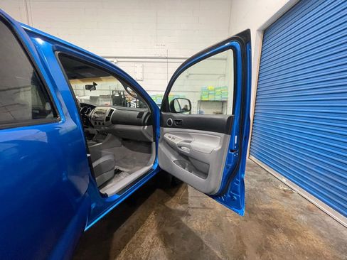 Used 2005 Toyota Tacoma 4x4 Double Cab image 34