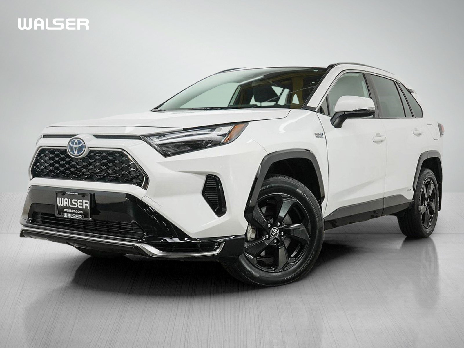 Used 2023 Toyota RAV4 SE AWD/4WD image 1