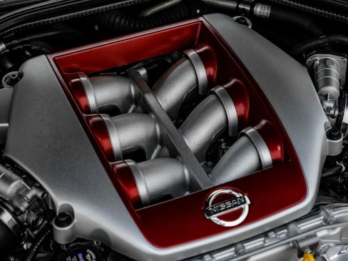 Used 2013 Nissan GT-R Premium image 88