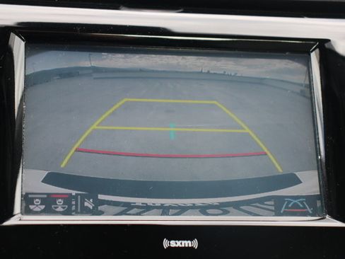 Certified 2020 Toyota Camry SE w/ Convenience Package image 28